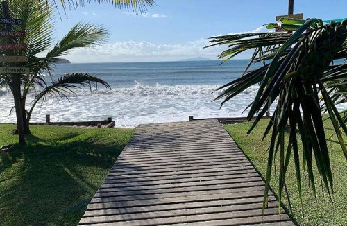 Caraguatatuba House | 180 m² House ∙ 3 bedrooms ∙ 10 guests