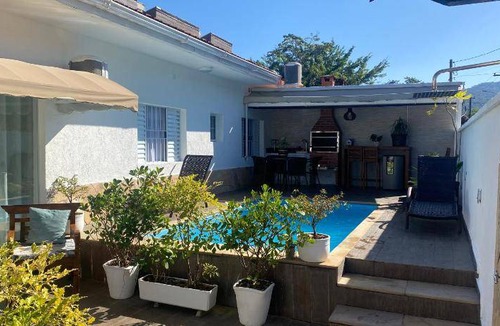 Juquehy House | 180 m² House ∙ 3 bedrooms ∙ 8 guests