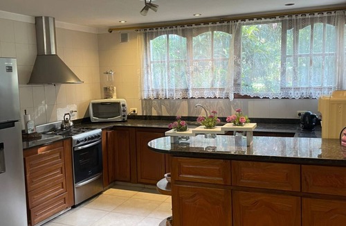 Bosque Peralta Ramos House | 2 minutes away from the most beautiful beaches of Mar del Plata! In the heart of the forest