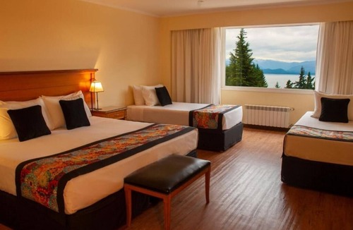 San Carlos de Bariloche Hotel | 2 Quadruple Rooms with Lake View | Free Breakfast & Indoor Heated Pool