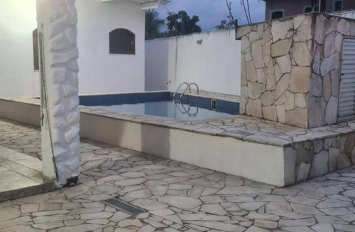 Jardim Virginia House | 200 m² House ∙ 3 bedrooms ∙ 6 guests