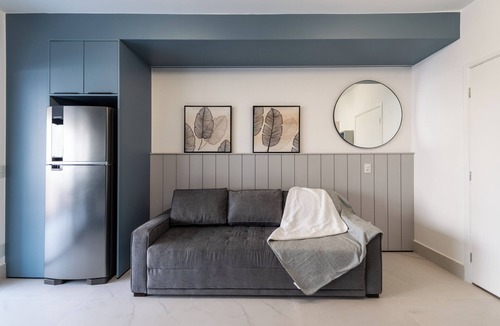 Central Zone Apartment | 22 Rosemari's Apartments: Sophistication with Garage, Pool, and Gym