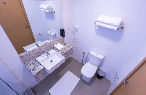 Centro Hotel | 3 Accommodations for Family/Groups | 2.1 Miles Away from Shopping Park| Pets OK