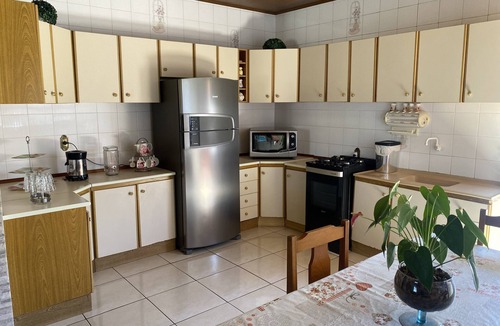 Capivari House | 4-bedroom house with outbuilding and swimming pool on Ingleses beach