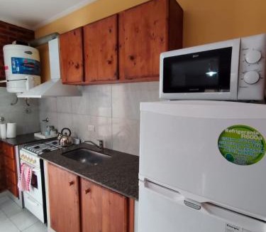 Pergamino Apartment | 4 Estaciones
