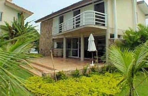 Costa do Sol House | 4-suite house in gated community facing the sea