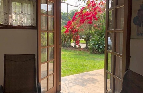 Sao Sebastiao House | 4 suites, air conditioning and swimming pool, lots of charm and comfort