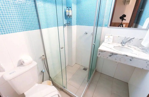 Vilas do Atlantico Hotel | 4 Units | Real Value Pad: 1.7 Miles to Buraquinho Beach Watersports | Parking