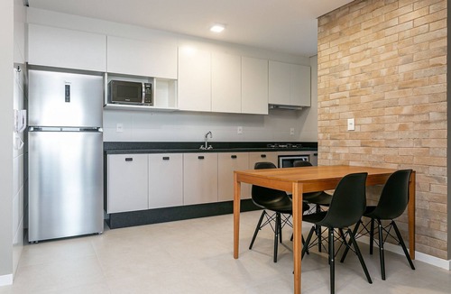 Campeche Norte Apartment | 400mb Wi-Fi | 50" Smart TV | Swimming Pool #CAMP15