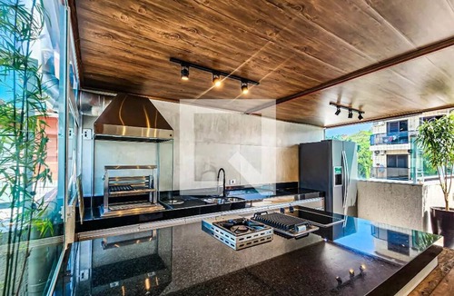 Enseada Apartment | 5 minutes from Enseada beach. Apartment for family and friends.
