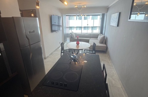 Vicente Pinzon Apartment | 504 Ocean Towers, 2 bedrooms, 60m2, ocean view, on the beachfront avenue.