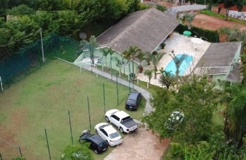 Braganca Paulista House | 6-bedroom farmhouse with Wi-Fi