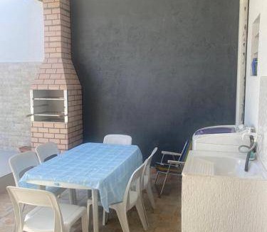 Jardim Virginia House | 90 m² House ∙ 3 bedrooms ∙ 15 guests