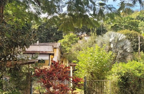 Miguel Pereira House | A peaceful retreat in Miguel Pereira, Rio de Janeiro.