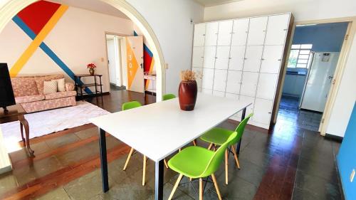 Santa Rita do Sapucai Apartment | A2R ACOMODAÇÕES - Apto central e aconchegante - 1 a 6 hóspedes
