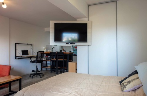 Almagro Apartment | Abstract -Modern Studio w/balcony in Palermo Viejo