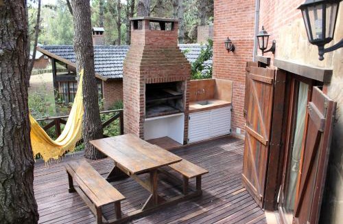 Costa del Este House | Acacias Blancas