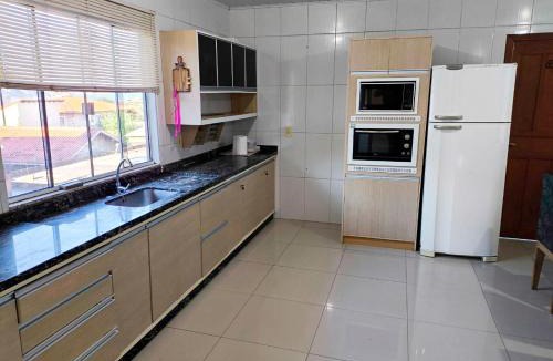 Santinho House | Aconchego na praia de Ingleses Florianópolis