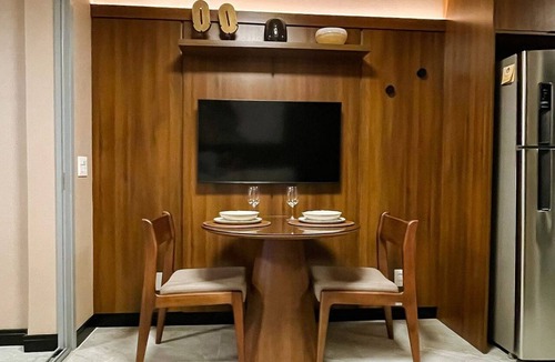 Jardim Paulista Apartment | Air conditioning, pool, bed linens and towels