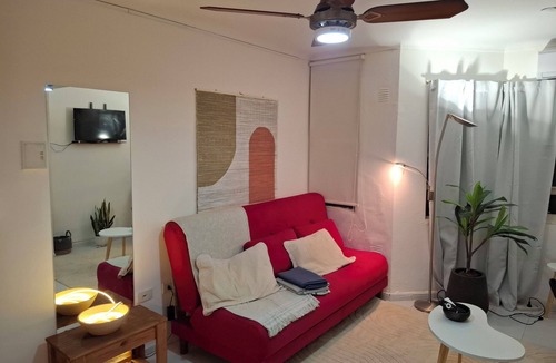 Centro Apartment | AKAI Minimalist and quiet in Ground Floor near Medicine Barrio Pichincha,