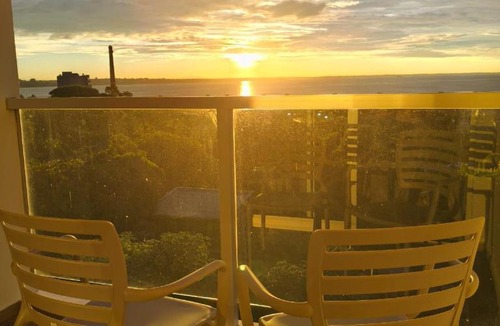 Encarnacion Apartment | Alma Libre 1 - Departamento vistas al río Costanera 304