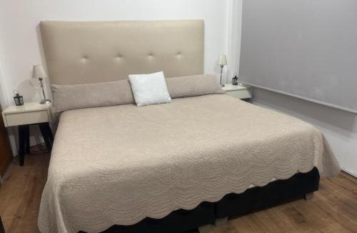 General San Martin Apartment | alquiler por dia a pasos Avenida Corrientes 1 o 2 personas wifi parrilla balcon Se solicita número de contacto
