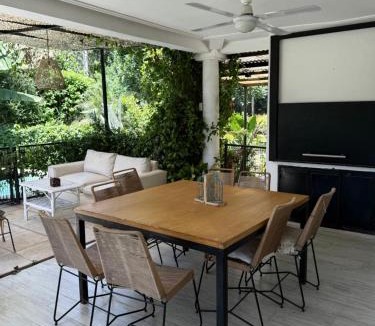 Yerba Buena House | Alquiler temporario Yerba Buena - Country del Golf