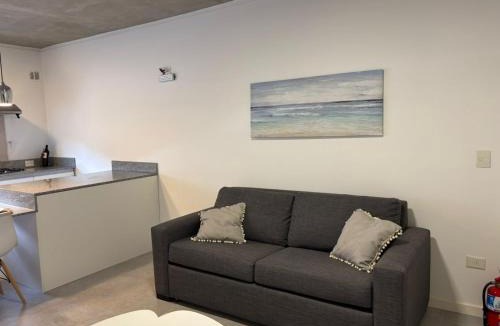 Comodoro Rivadavia Apartment | Altamar a metros del Hospital Regional y Cabin