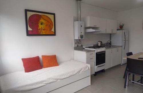 Colon Apartment | Altos deMoreno - solo familias o parejas