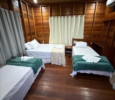 Careiro Hotel | Amazon Tucuna expedition
