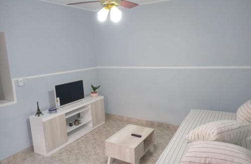 Parana Apartment | Amplia casa en planta alta en Av Mitre Parque Urquiza