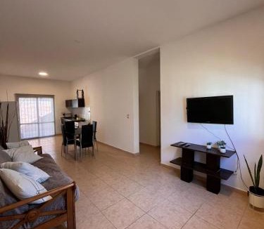 Rivadavia Apartment | Amplio Departamento 2 Habitaciones con Cochera en Rivadavia Hasta 4 Personas