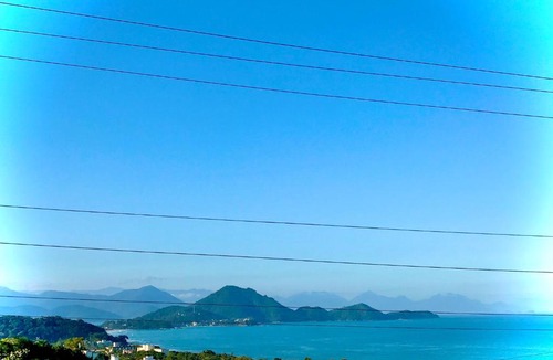 Toninhas Apartment | Amplo apê condomínio piscina Toninhas Ubatuba