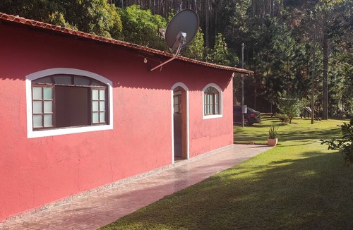 Guararema House | An environment with lots of nature and tranquillity.