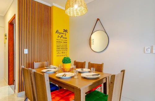 Jardim Belmar Apartment | Apê com Ar, Garagem e Clima de Praia