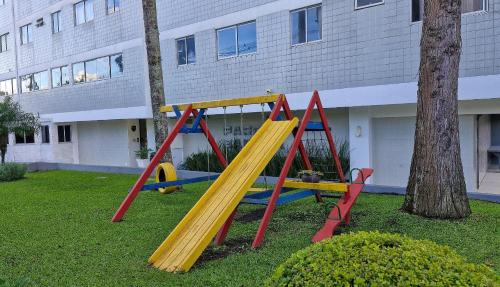 Campina do Siqueira Apartment | Apê Games para Família, 2 quartos, Petfriendly