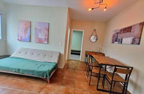 Vila Julia Apartment | Ap 01 dorm próx de tudo! Wi-Fi, Ar Cond