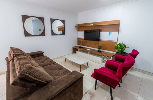 Vicente Pires Apartment | AP 85m2, 2Qts W/Suite, Full Kitchen, Wi-fi 500MB, Garage, Service Area