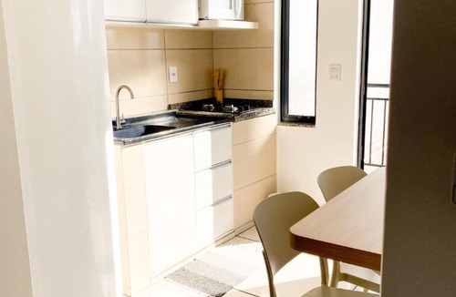 Guaira Apartment | Ap8 - Aconchegante e Completo com Ótimo Custo-Benefício