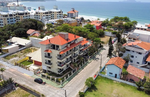 Ingleses do Rio Vermelho Apartment | Apartment with two bedrooms and two bathrooms 70m from the sea
