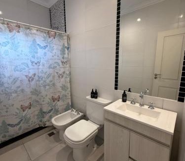 Corrientes Apartment | Apart H&L CON BALCON Y PARRILLA