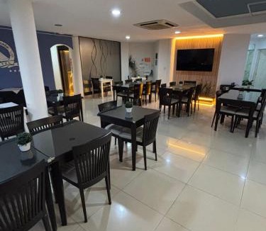 Colon Hotel | Apart Hotel Punta Vip