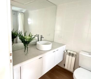 Macrozona Bahia Redonda y Primeros Faldeos Apartment | Apart Nuevo Calefaccionado - A 1 Cuadra del Centro