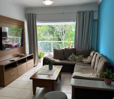 Praia da Enseada Apartment | Apartamendo na Enseada