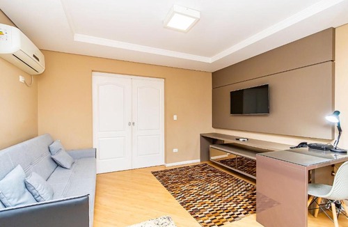Batel Apartment | Apartamento 1 Quarto com Vaga no Batel - LUC0108