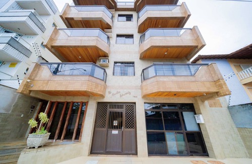 Praia do Morro Apartment | Apartamento 102 Martha Schwantz