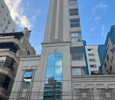 Andorinha Apartment | Apartamento 3 suítes a 100m do mar