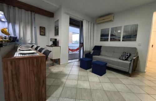 Ingleses Norte Apartment | Apartamento 700m da praia, com kit praia, estacionamento e ar condicionado