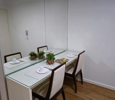 Sudoeste e Octogonal Apartment | Apartamento aconchegante - Portaria 24 horas - Self Check-in - Bairro Sudoeste