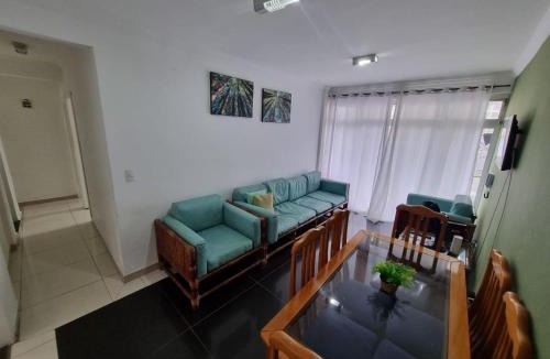 Asturias Apartment | Apartamento amplo uma quadra da praia das Astúrias - Guarujá!